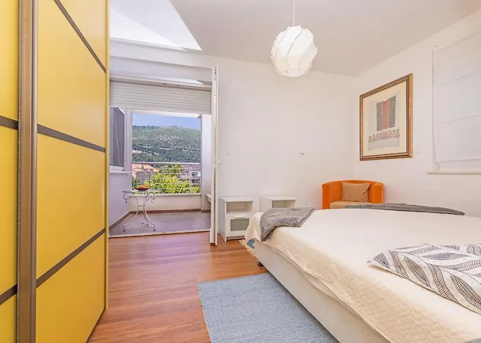Luci Apartment *